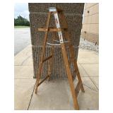Keller 6 Foot Wood Folding Ladder