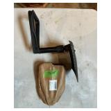 AMES-INTRENCHING TOOL