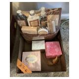 LOT-BATH SET, BODY CREAM ETC