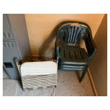 CHAIRS 3 PLASTIC 1 FOLD UP LOUNGER