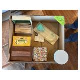 3 RECIPES BOXES + METAL TINS