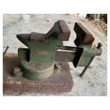 3 1/4" BENCH VISE