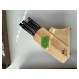 KNIFE BLOCK W KNIVES - CHICAGO CUTLERY