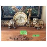 ANIMAL FIGURINES-LION,HIPPO,GIRAFFE W PLATE X4