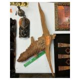 HAND CARVED WOOD KNOT