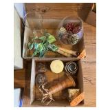 ANIMAL CANDLES-GLASS VASES-2 BOXES