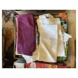 LOT OF NAPKINS, TABLE CLOTHS, ETC