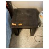 SIDE TABLE, 24"X24"X24"