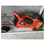 BLACK + DECKER, CORDLESS HEDGE TRIMMER