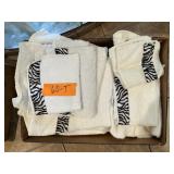 ZEBRA PRINT TOWELS, LOT