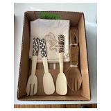 HAND CARVED AFRICAN INSPIRED BATIK BONE UTENSILS