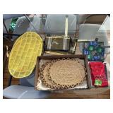 PLACE SETTING MATS, HOT PADS LOT