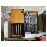KITCHEN KNIVES