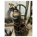 CUTTING TORCH W BOTTLES ON DOLLY