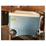 IGLOO ROLL AROUND ICE CHEST