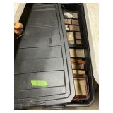 LARGE TOTE W PICTURE FRAMES