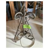 METAL BASE LAMP