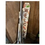 WELCOME SIGN, CURTAIN RODS