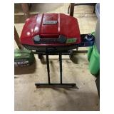 COLEMAN PROPANE GRILL