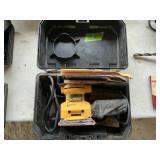 DEWALT PALM SANDER