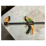 DEWALT CLAMP
