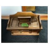 WOOD JEWELRY BOX, BROKEN HANDLE