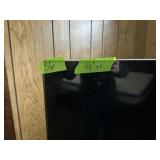 LG 48" FLAT SCREEN TV