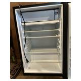 ENERGY STAR APPT. FRIDGE