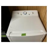 FRIDGIDAIRE CLOTHES DRYER