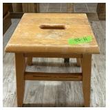 SMALL WOOD STOOL