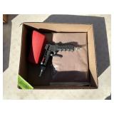 HAND MEDIA BLASETER W MEDIA