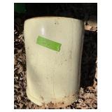 WESTERN 8GAL CROCK-CRACKS DOWN SIDE