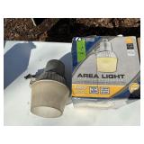 AREA LIGHT