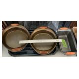 BROILER PAN, 3 BAKING PANS LOT