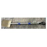 ALUMINUM SCOOP SHOVEL