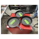CAST IRON SKILLETS X3 10'-9'-8'