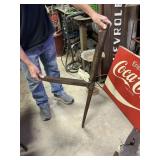 LARGE TIN SMITH ANVIL, 40LBS 41'LX 17'TX 2 1/4'