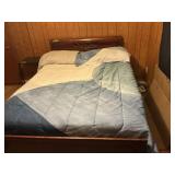 QUEEN BED W FOOT AND HEAD BOARD, 57' W X 87'L