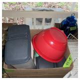 BOX OF PLASTIC CONTAINER