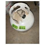 PROPANE TANK 15LB HALF FULL