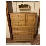 BASSETT CHEST OF DRAWERS 47'TX36'WX18'D