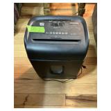 PEN+GEAR SHREDDER, WORKS