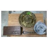 WOOD SERVING/MUSIC BOX, ROUND BROWN WALL HANGER