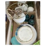 GLASSWARE: BAKING DISHES, PLATES, LAMP