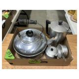 CLUB HAMMERED ALUMINUM PITCHER
