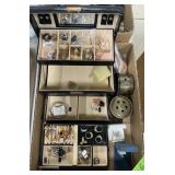 COSTUME JEWELRY: LOTS OF RINGS, JEWELRY CASE, ETC