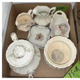 CERAMIC & PORCELAIN PITCHER LOT