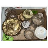 VANITY DRESSER JARS