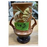 ROSEVILLE POTTERY FREESIA DOUBLE HANDLED VASE