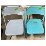 METAL FOLDING CHAIRS X2